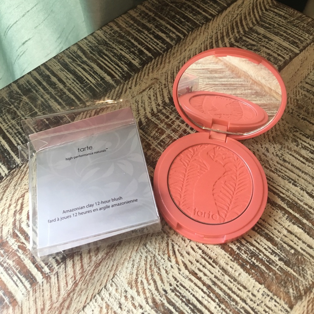 Tarte Amazonian Clay blush in Tipsy
